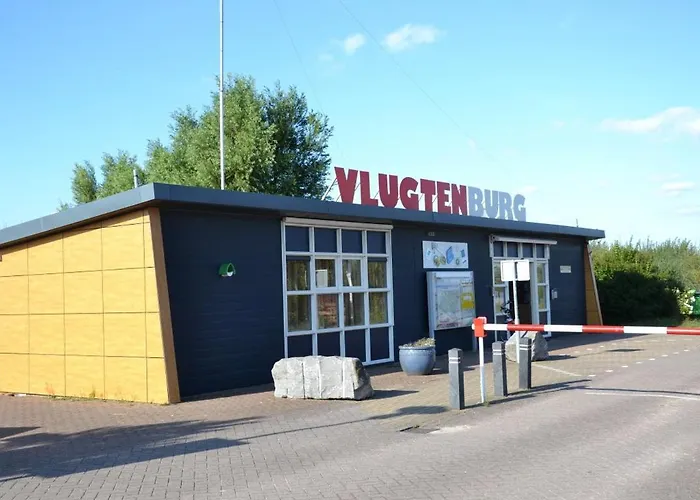 Bungalow 10 Personen Resort